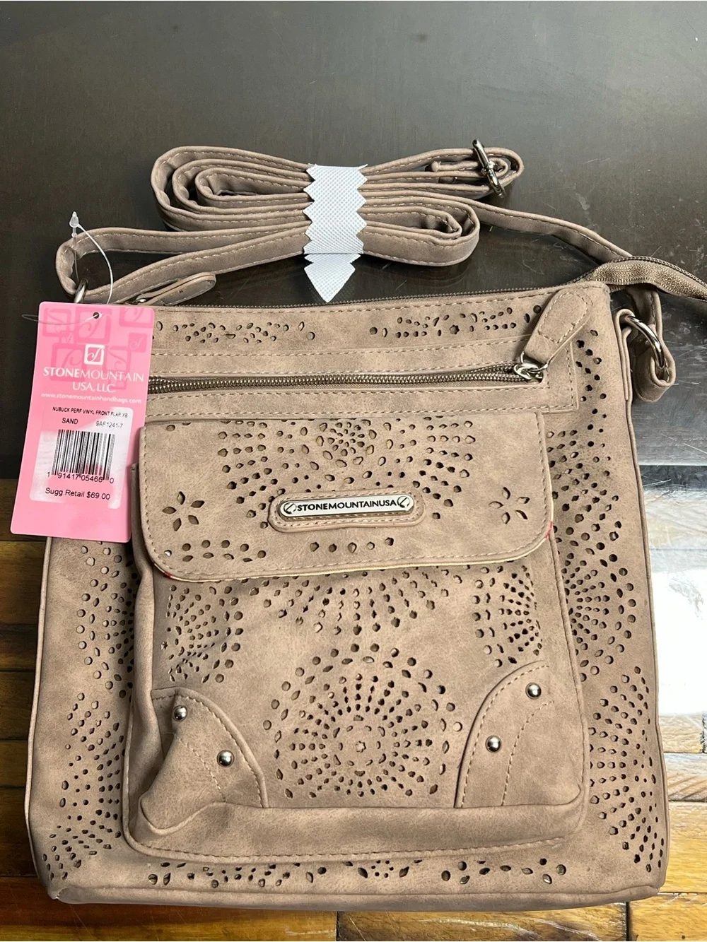 Stone Mountain USA 4-Handbags Bundle | New With Tags | Save Big $266 MSRP - Picture 8 of 16